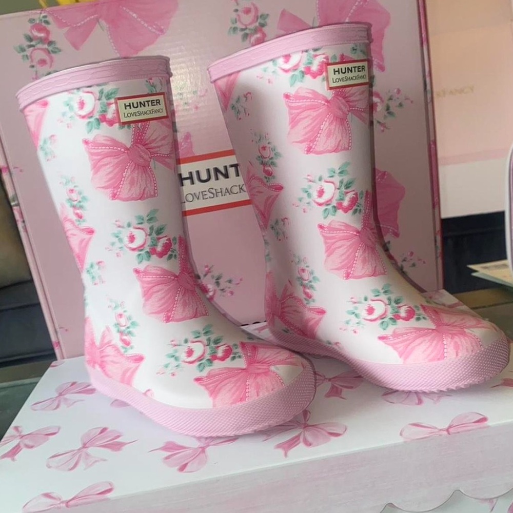 Toddler Girls 11 Hunter LoveShackFancy Classic Rain Boots Kids Pink Rose Beaux